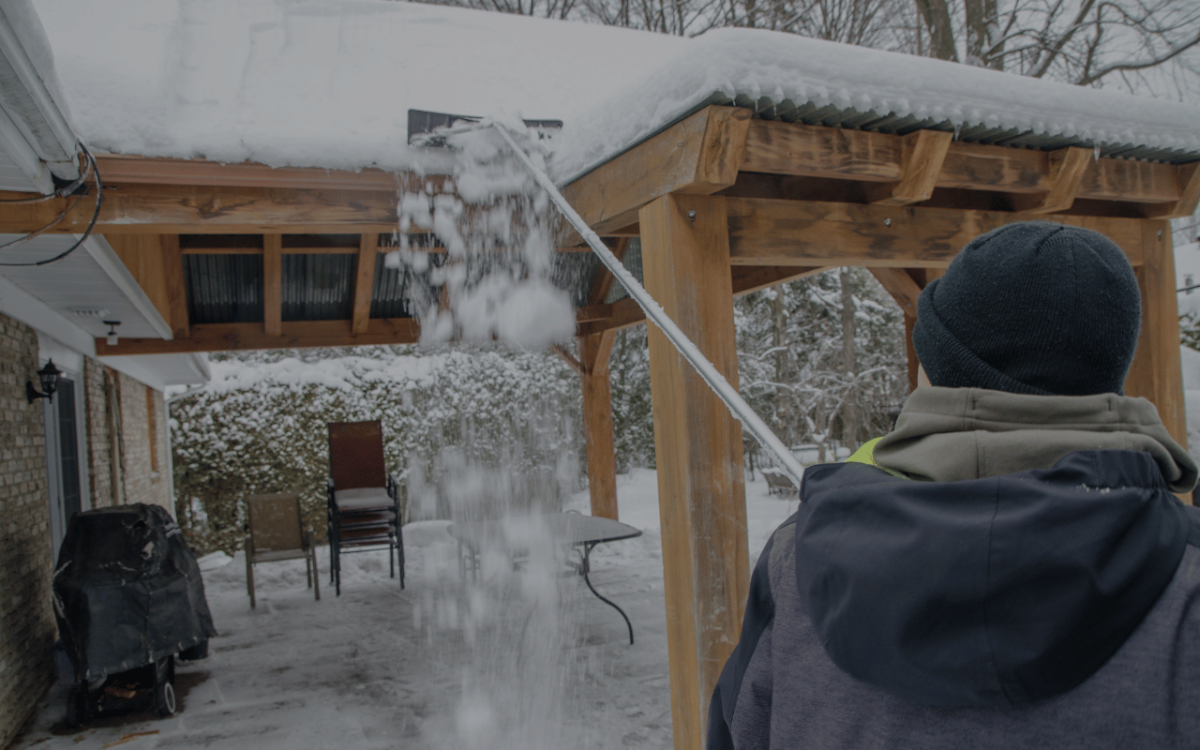 How to Maintain Your Roof Through Tough Indiana Winters